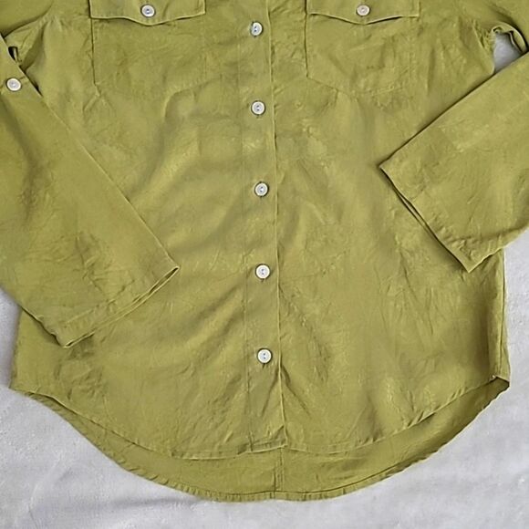 Chicos Design Women's Silk Collared Blouse Green Size 0 Roll Tab Sleeve Floral - Picture 4 of 12